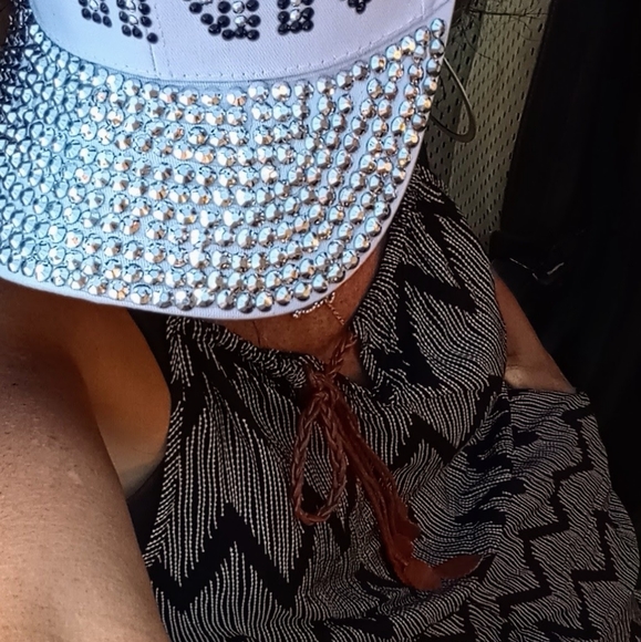 Meet your Posher, Michelle - Picture 3 of 16